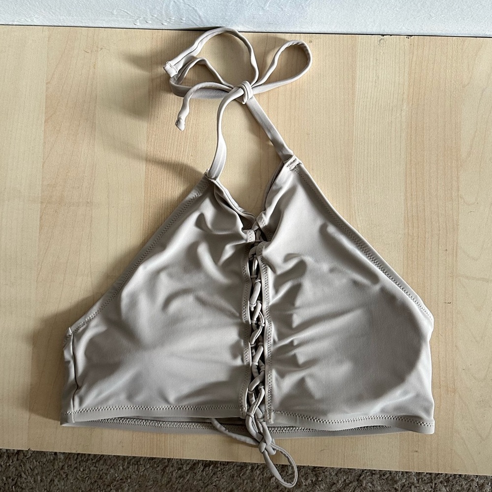 Aerie Ivory Lace Up High Neck Swimsuit Bikini Top Size Large EUC